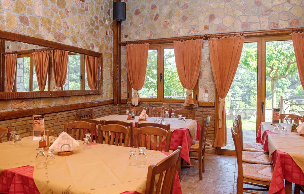 Oneiro Resort カト・ザクロロウ エクステリア 写真